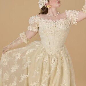 Lacemade The Tear of Blossom and Candle Corset Dress Ivory Size Large Bust 35"